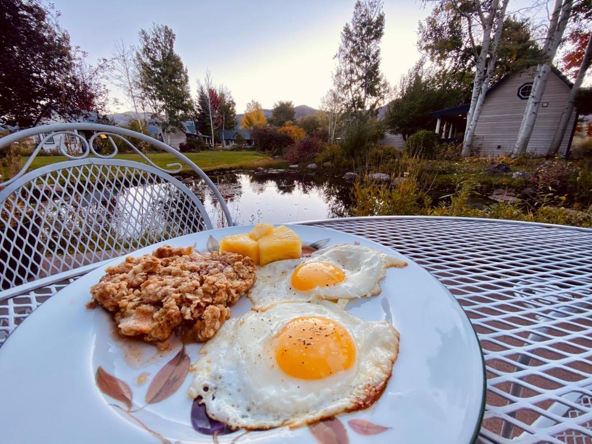 Apple Orchard Inn Hermosa Exteriér fotografie